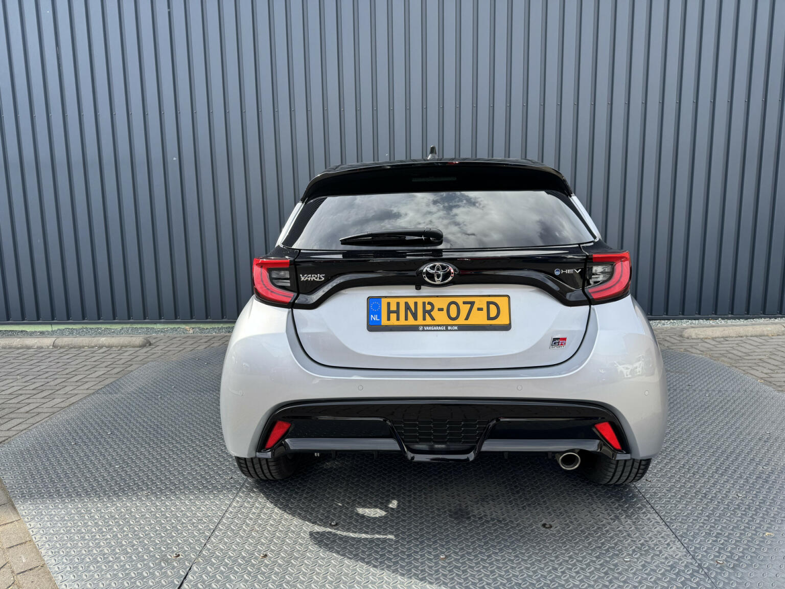 Toyota-Yaris-14