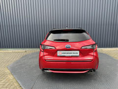 Toyota-Corolla Touring Sports-10