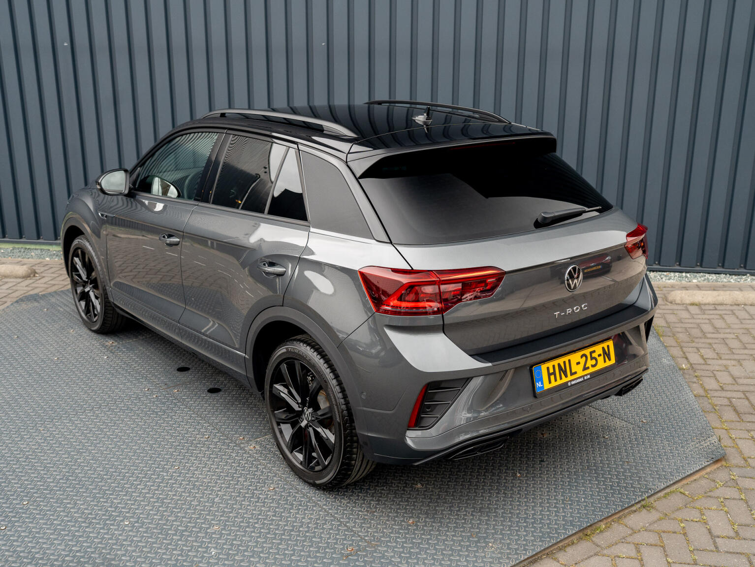 Volkswagen-T-Roc-43