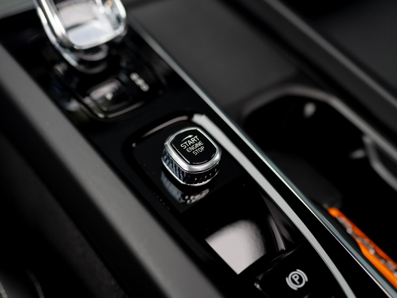 Volvo-XC60-38